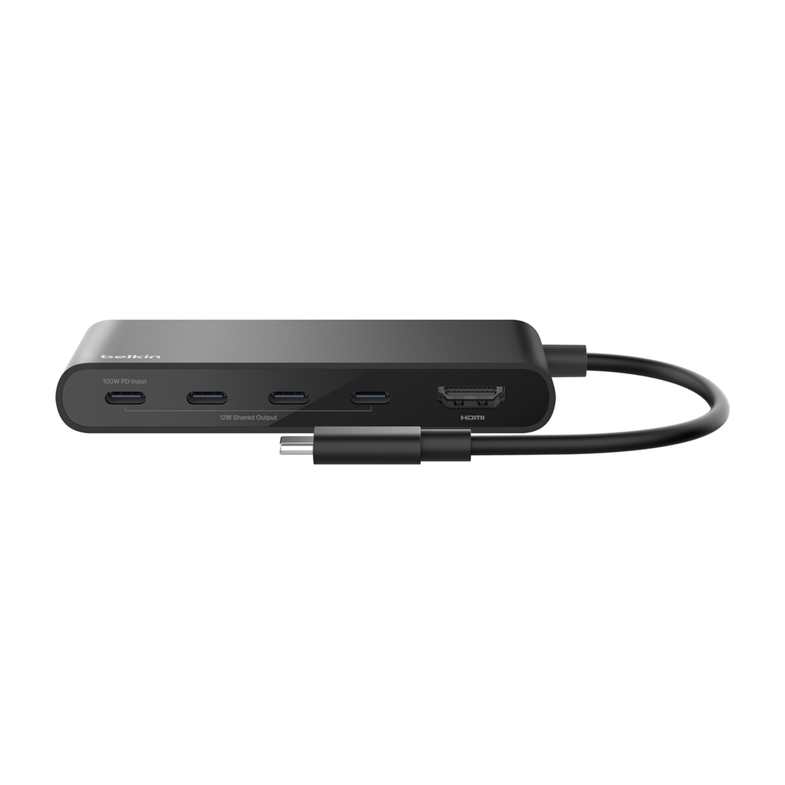 Hub USB-C Belkin 5 ports avec HDMI 4K, noir 2 Hub USB-C Belkin 5 ports avec HDMI 4K, noir : hub vu de trois quarts avec ses ports USB-C et son port HDMI