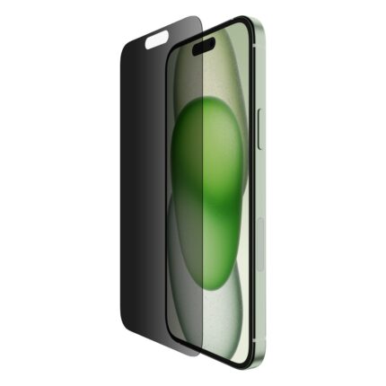 Promo-shop 29 Protection d'écran Belkin Privacy iPhone 15 Plus : verre Privacy posé devant l'écran d'un iPhone