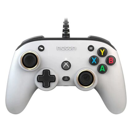 Manette filaire Nacon Pro Compact Xbox, blanche : manette filaire blanche vue de face